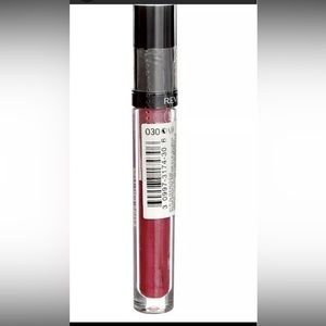 2 Revlon Colorstay Ultimate Liquid Lipsticks in color #030 Miracle Mauve